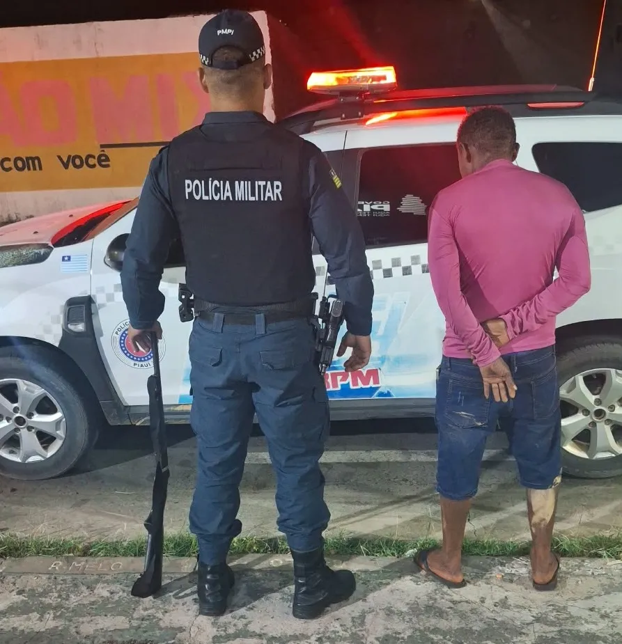 Homem é preso suspeito de ameaçar enteado com arma de fogo em Jardim do Mulato