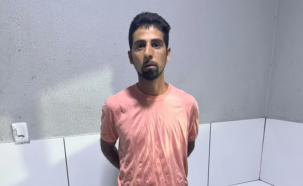 Homem é preso suspeito de atacar desafeto com golpes de facão em Lagoinha do Piauí